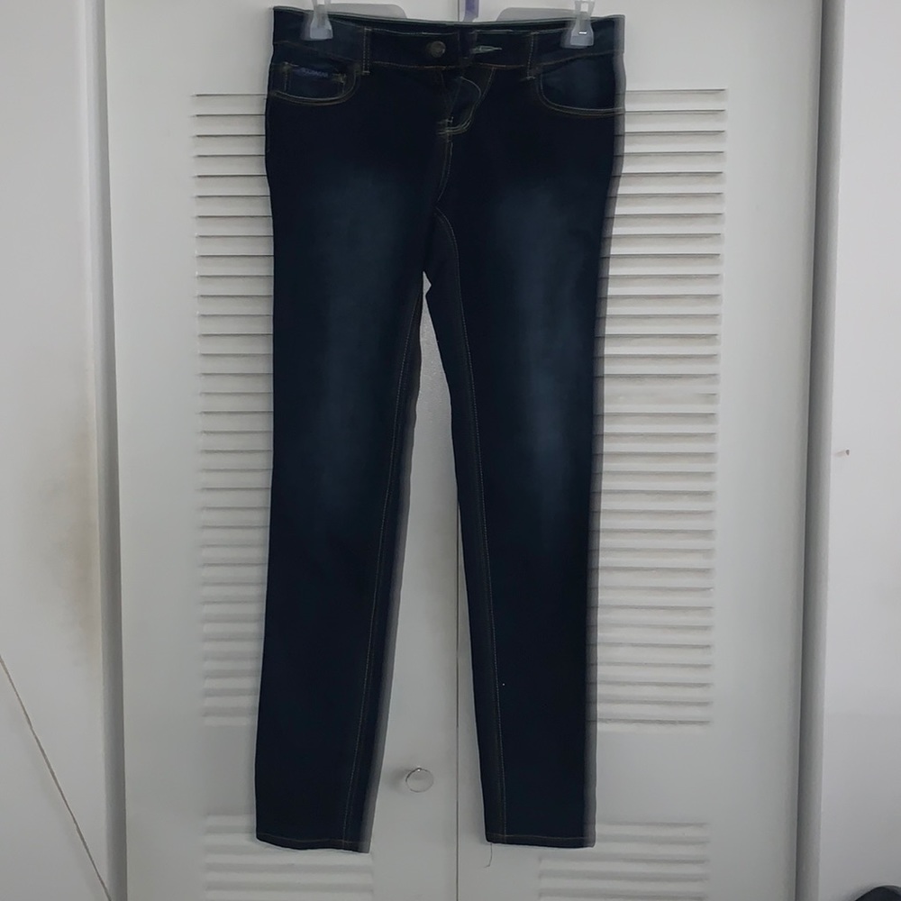Low rise stretch denim